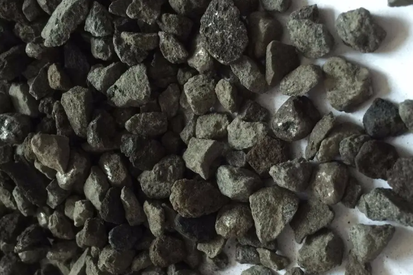海綿鐵是什么？與生鐵有又怎樣的區(qū)別